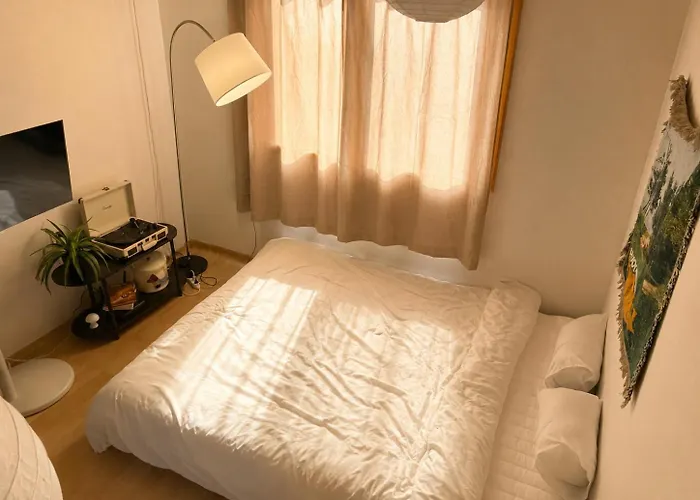 Sinjeong 3-min 2br Hongdae Yeouido Gocheok Stadium Appartement *
